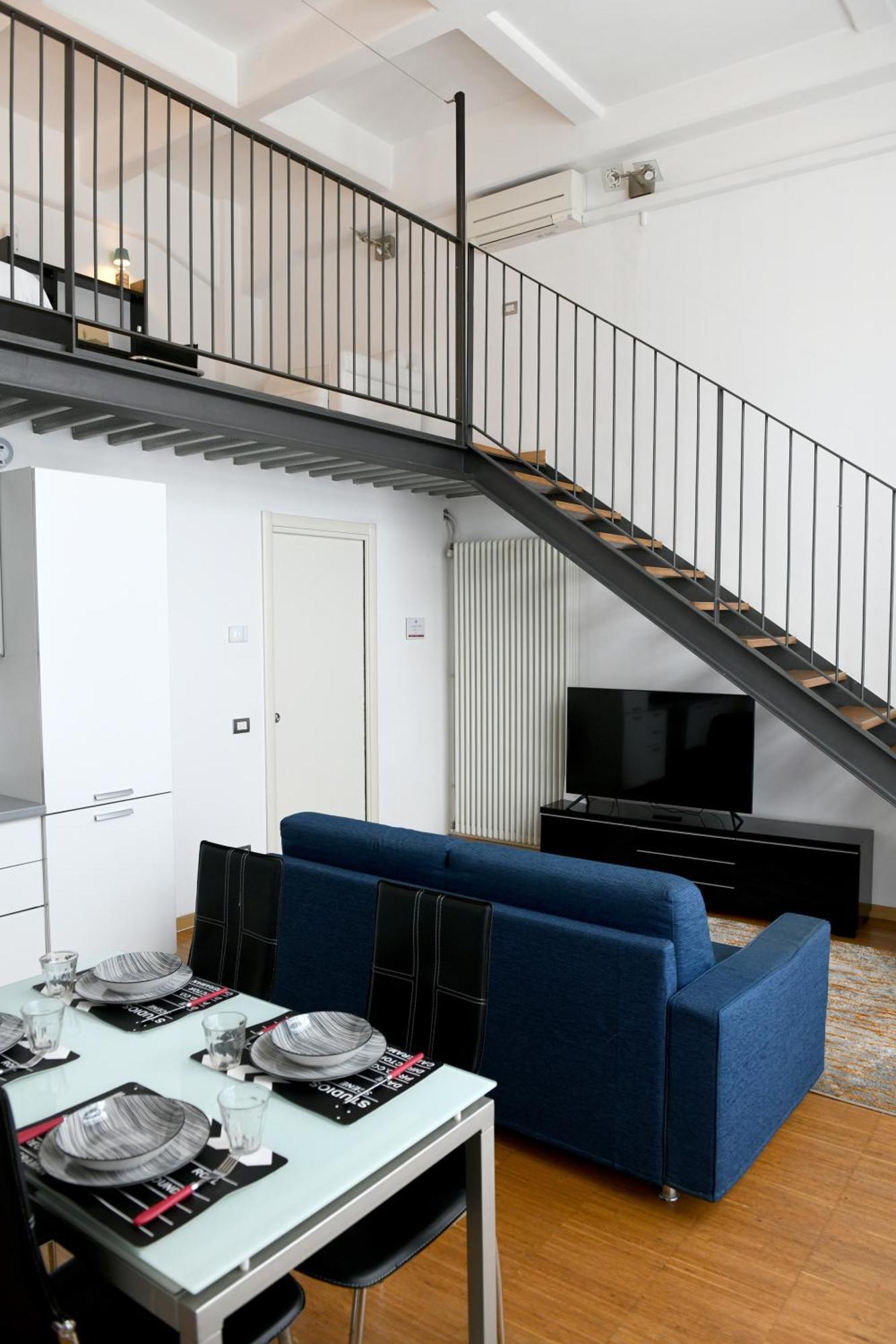 Loft Industrial Revival *